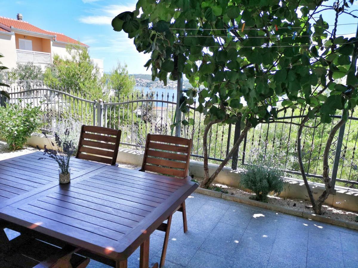Villa Panorama Seget Trogir Eksteriør billede